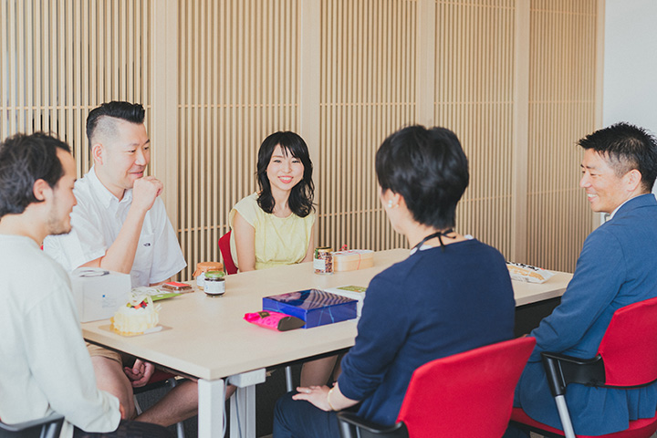 全員が集まり、いざプレゼンタイム！