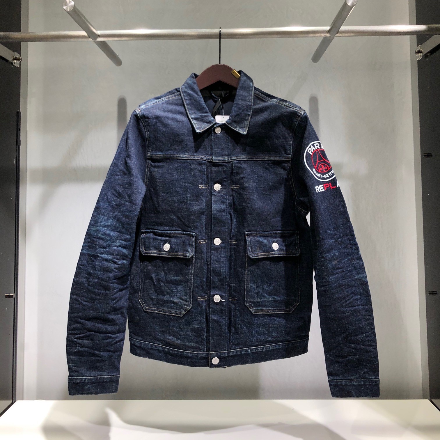 Replay リプレイ Pop Up Shop 紳士服 雑貨 銀座三越 三越 店舗情報