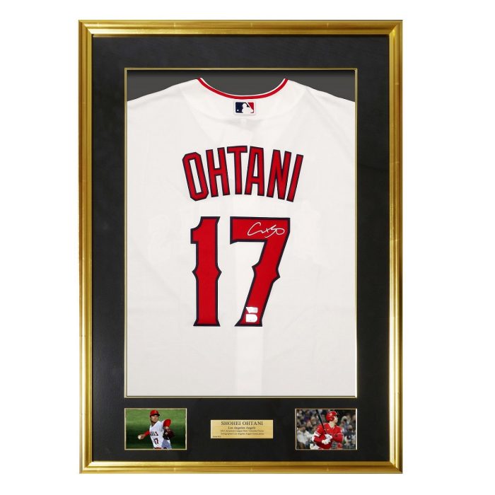 SPORTS LEGENDS EXHIBITION 23/24～スポーツ選手直筆サイン入りコレクション展示販売会～